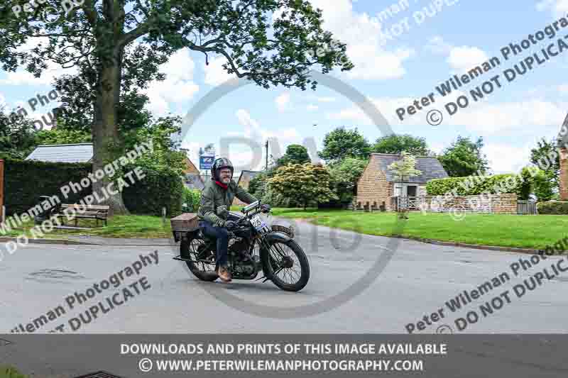 Vintage motorcycle club;eventdigitalimages;no limits trackdays;peter wileman photography;vintage motocycles;vmcc banbury run photographs